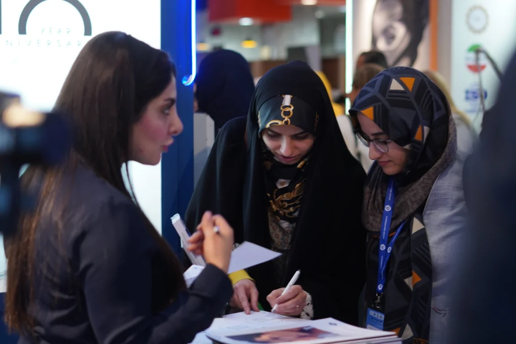 حضور شرکت پاییزان تجارت مهر در کنگره پوست شیراز