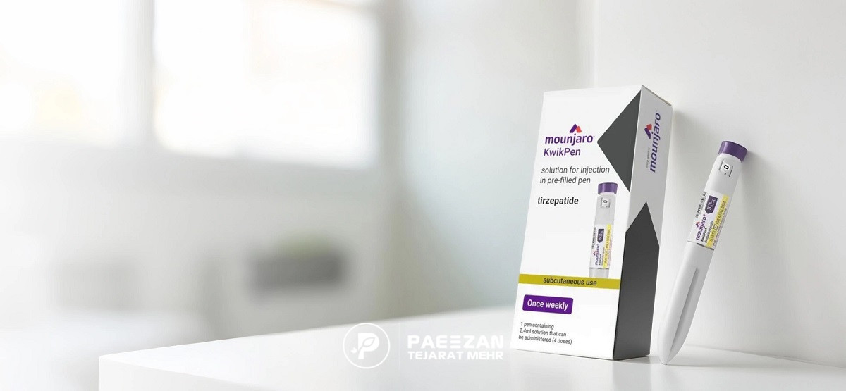 آمپول مانجارو و جعبه محصول روی یک میز